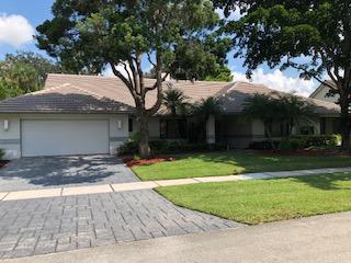 4429 Woodfield Boulevard - Photo 1