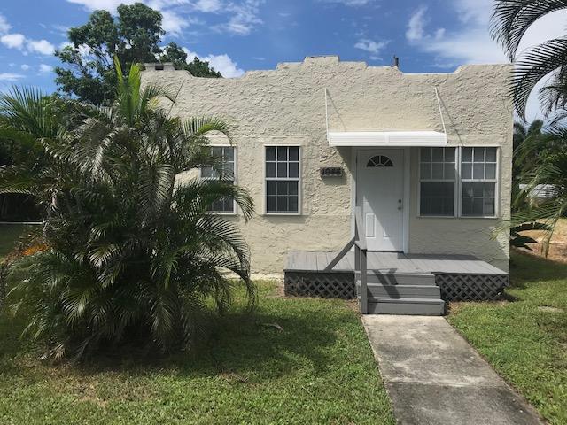 1045 Lakewood Road - Photo 1