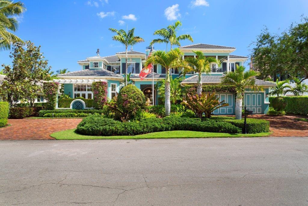 359 Thatch Palm Drive - Photo 1