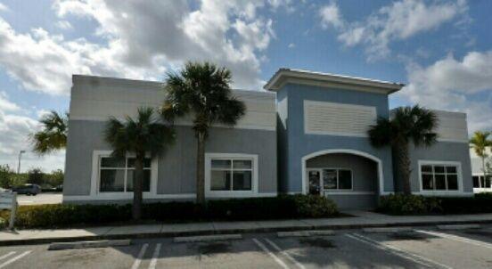 550 University Boulevard - Photo 1