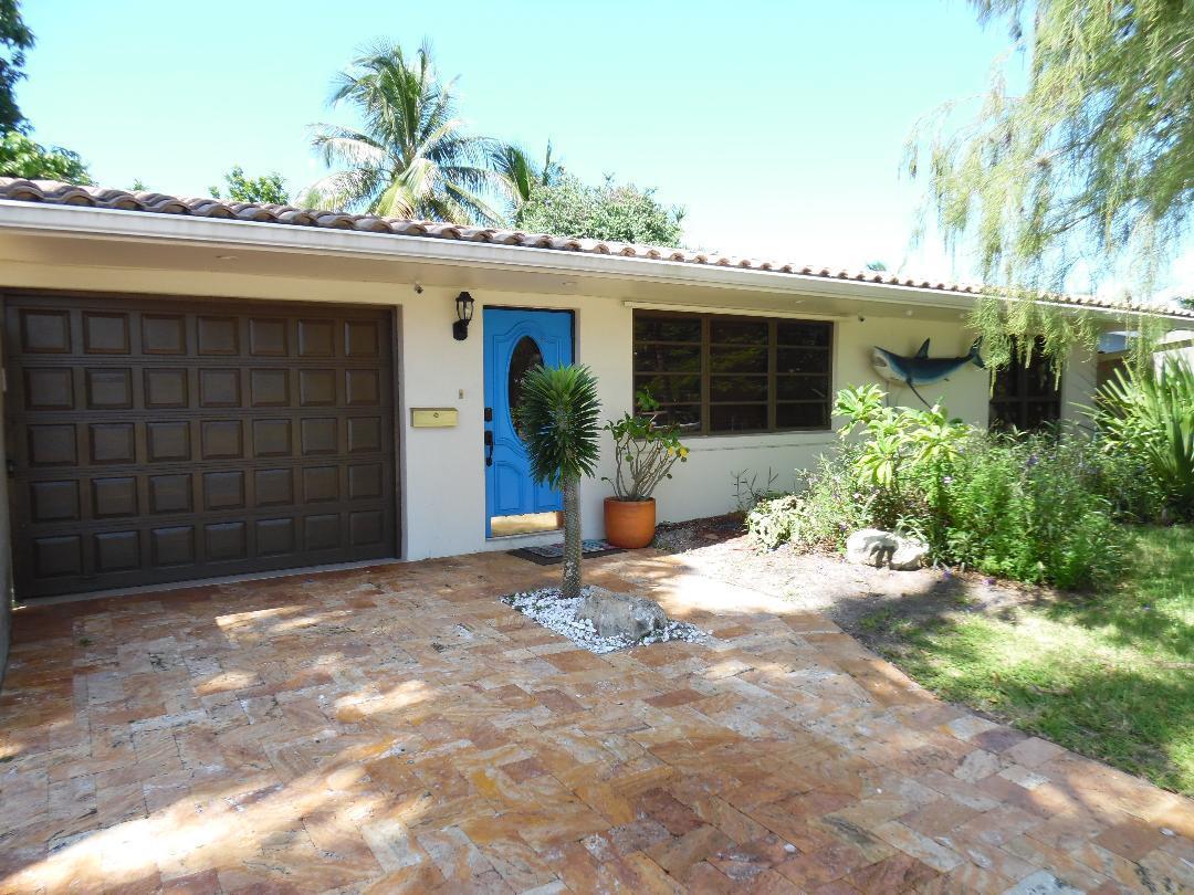 1103 7th Street - Photo 1