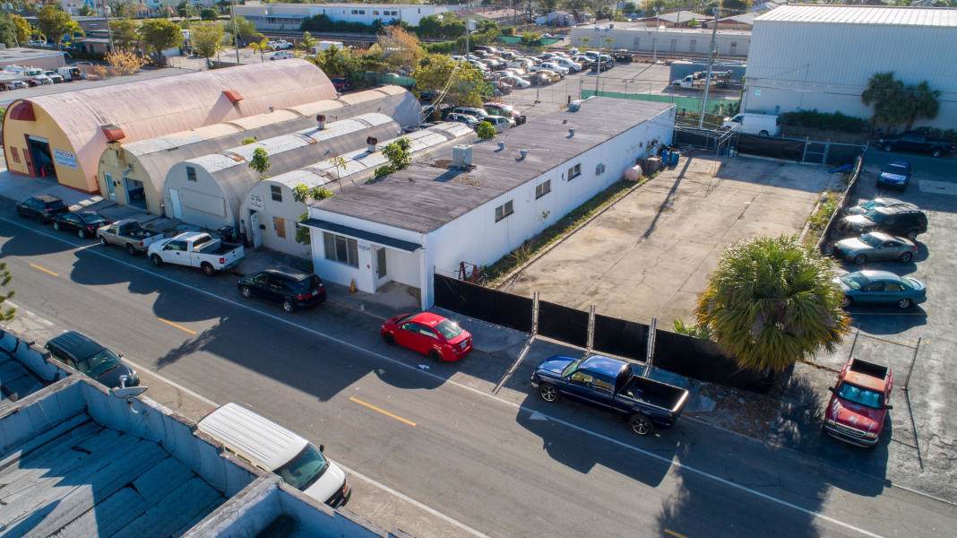421 H Street - Photo 1