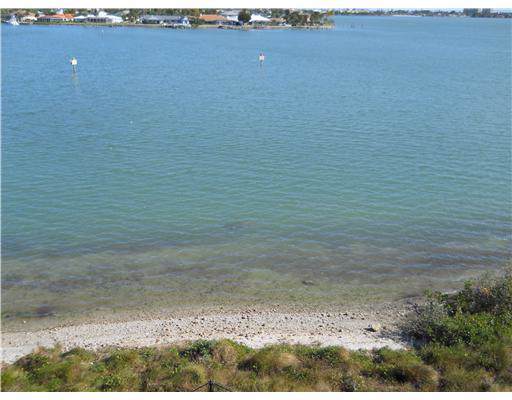 3 Harbour Isle Drive - Photo 1
