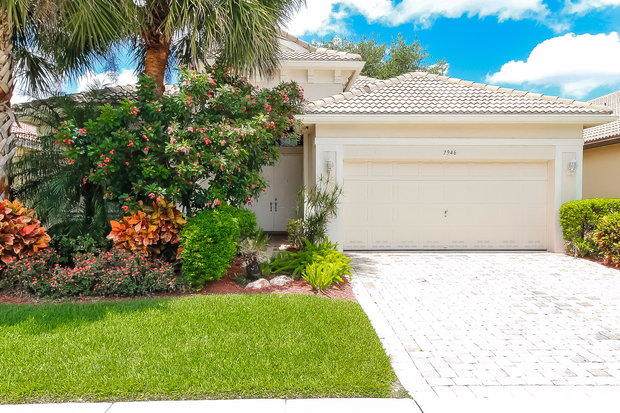 7946 Monarch Court - Photo 1