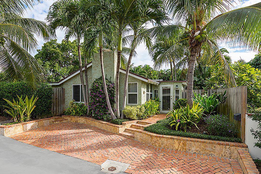 323 Sandpiper Lane - Photo 1 323 Sandpiper Lane - Photo 1