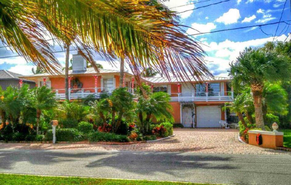 1807 Melaleuca Drive - Photo 1