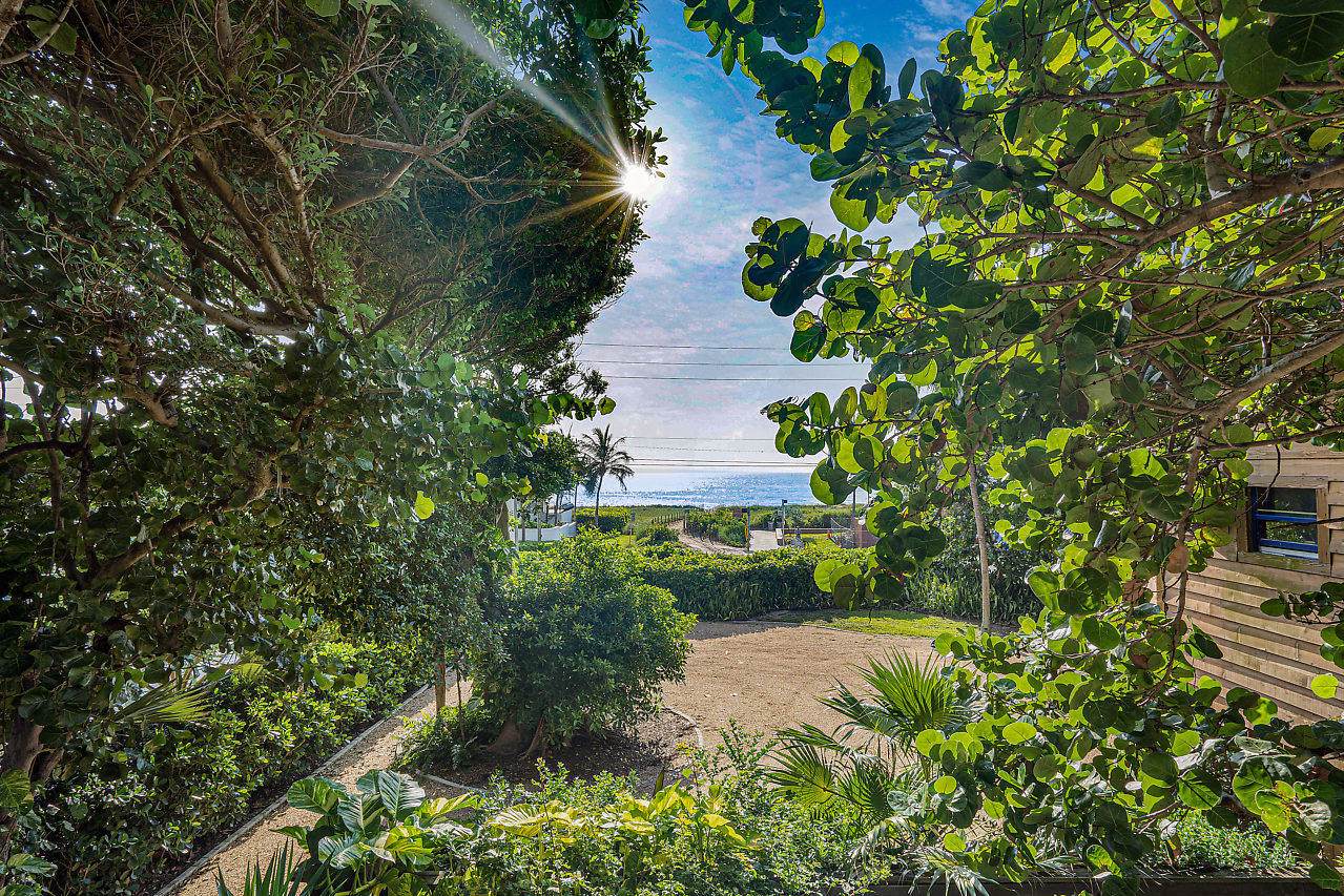 610 Ocean Boulevard - Photo 1