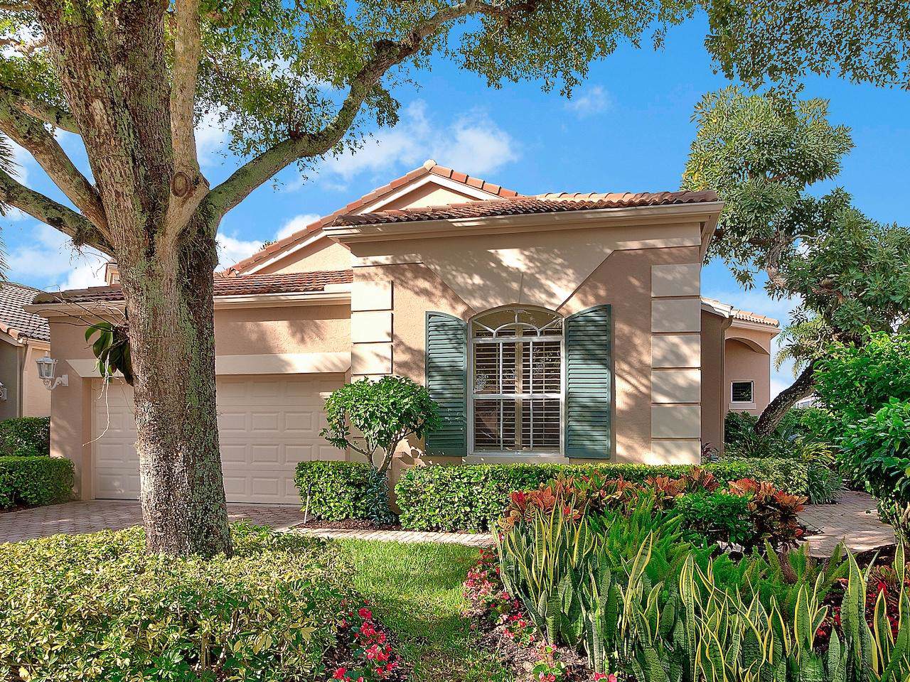 136 Sunset Bay Drive - Photo 1 136 Sunset Bay Drive - Photo 1