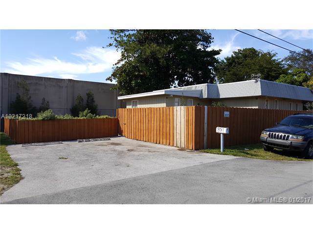 901 13th Street - Photo 1