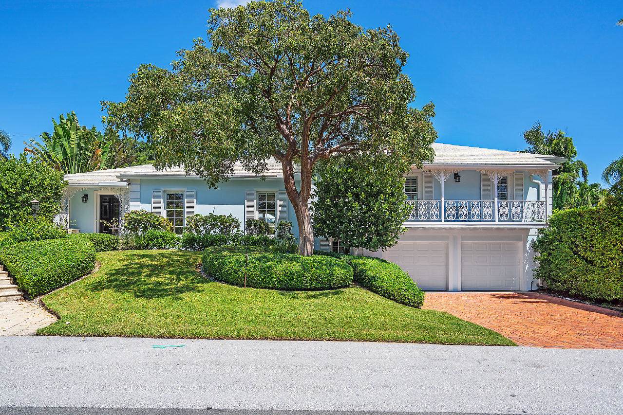 273 Bahama Lane - Photo 1