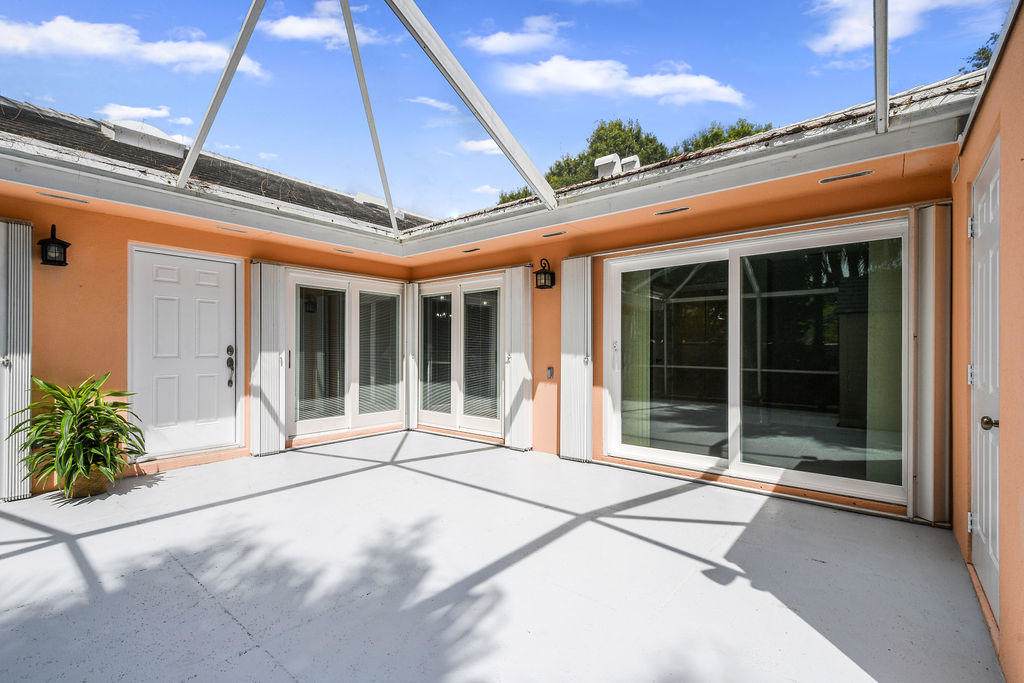 103 Sun Terrace Court - Photo 1