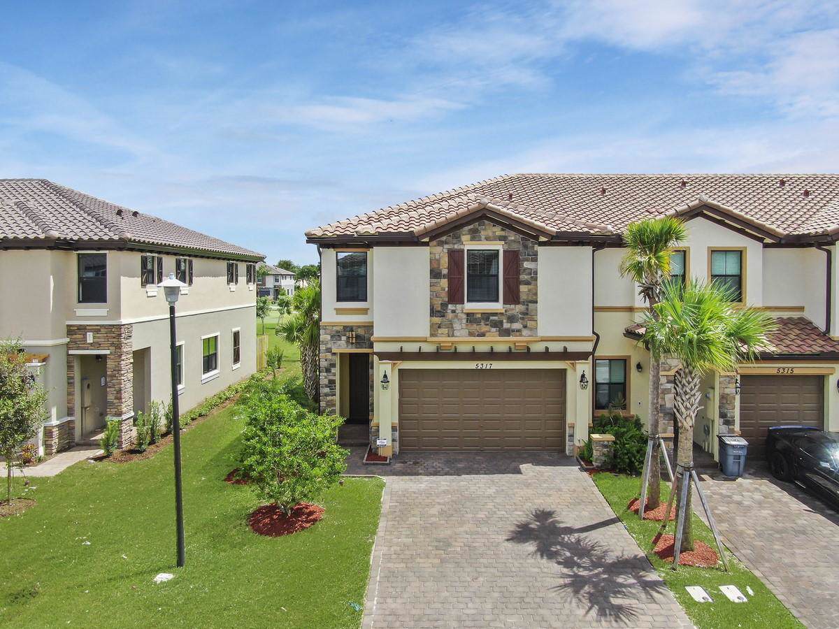 5317 Santa Maria Avenue - Photo 1