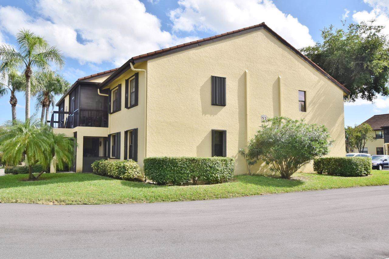 4701 Lucerne Lakes Boulevard - Photo 1