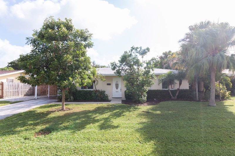 9858 Daisy Avenue - Photo 1