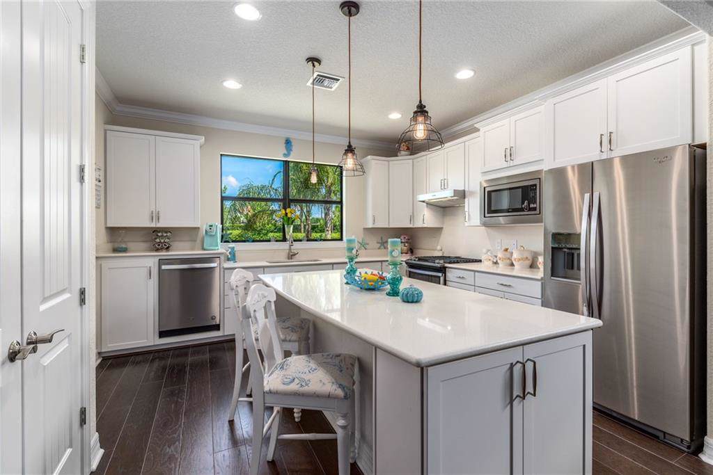 520 Monet Drive - Photo 1