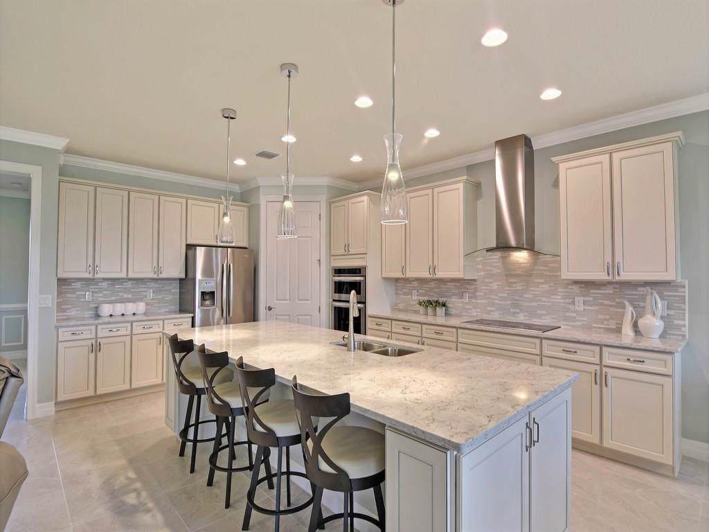 5420 Antigua Circle - Photo 1