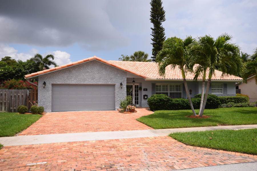 1651 11th Street - Photo 1