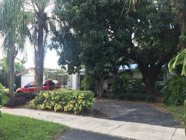 2315 191 Street - Photo 1