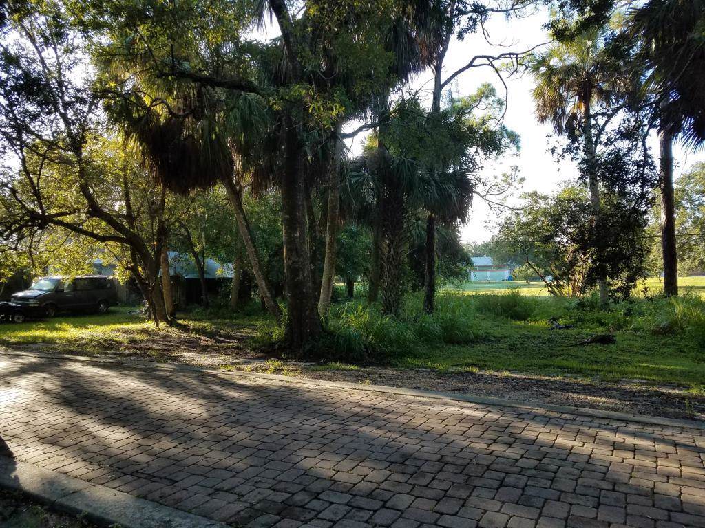 512 Timber Trail - Photo 1