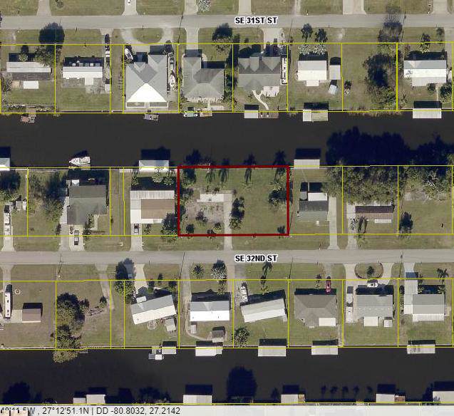 2417 32nd Street - Photo 1