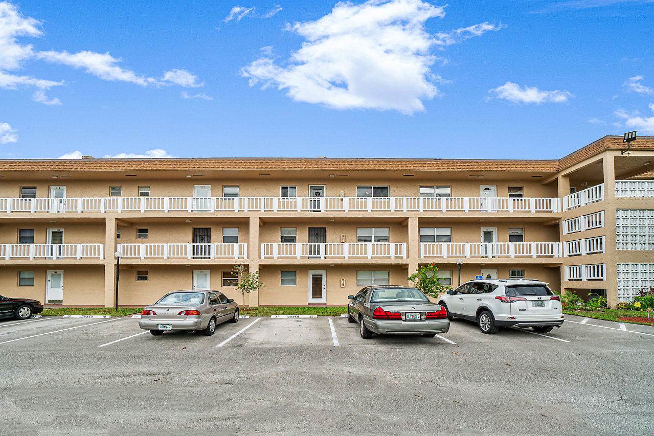 608 Natura Boulevard - Photo 1