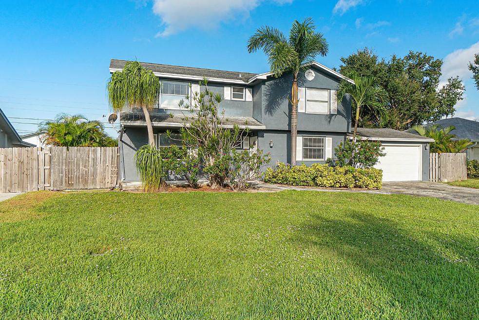 3042 Cardinal Drive - Photo 1