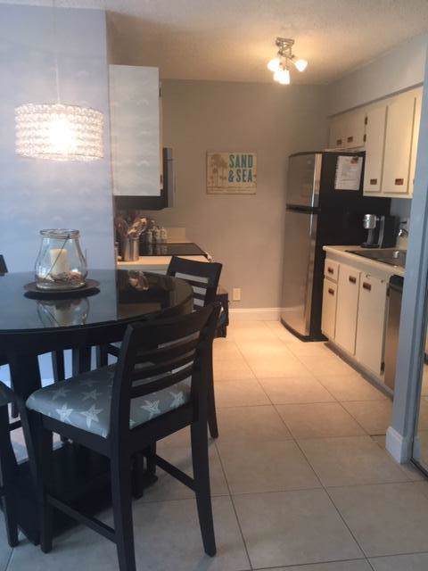 616 Executive Center Drive - Photo 1
