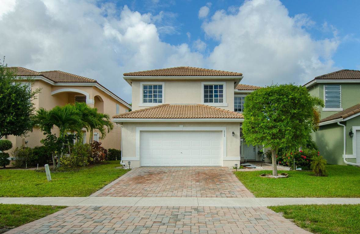 6469 Adriatic Way - Photo 1