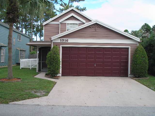 1316 Strawberry Lane - Photo 1