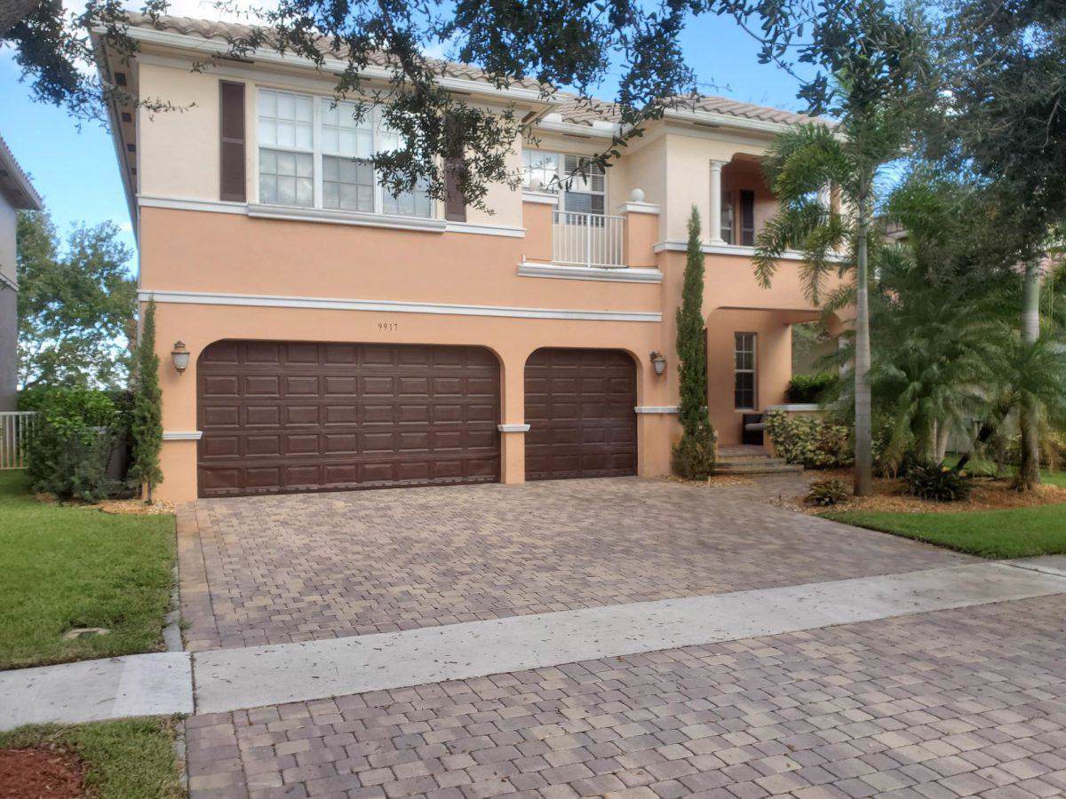 9917 Cobblestone Creek Drive - Photo 1
