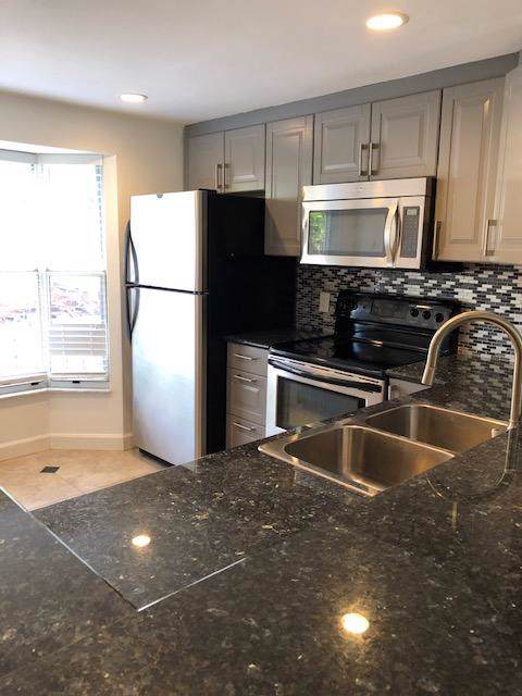 1072 Jeffery Street - Photo 1