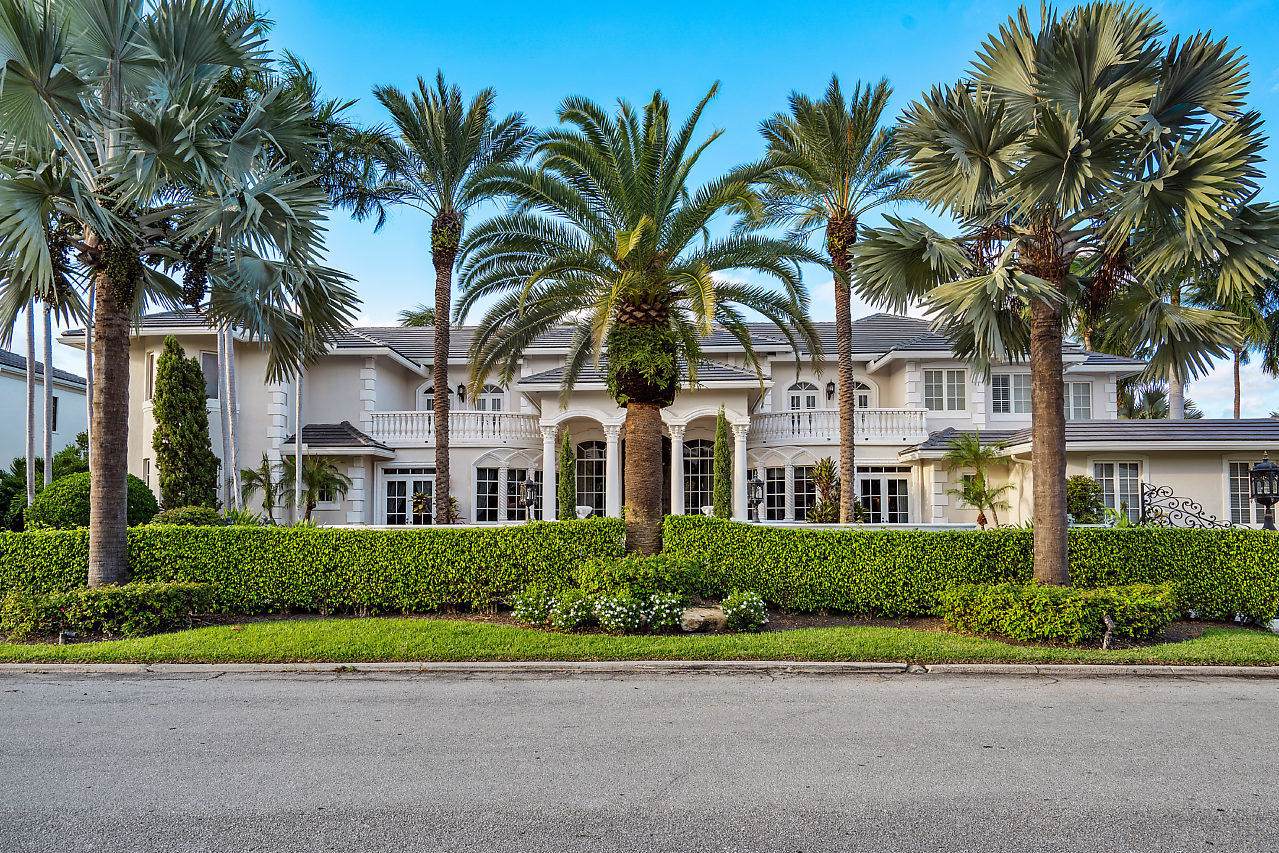 289 Coconut Palm Road - Photo 1 289 Coconut Palm Road - Photo 1