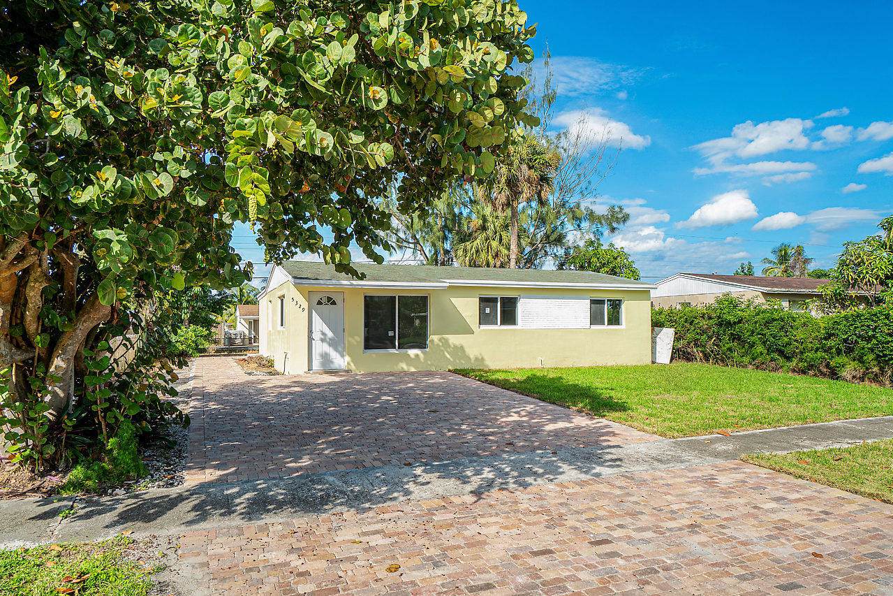 5329 Marcia Place - Photo 1
