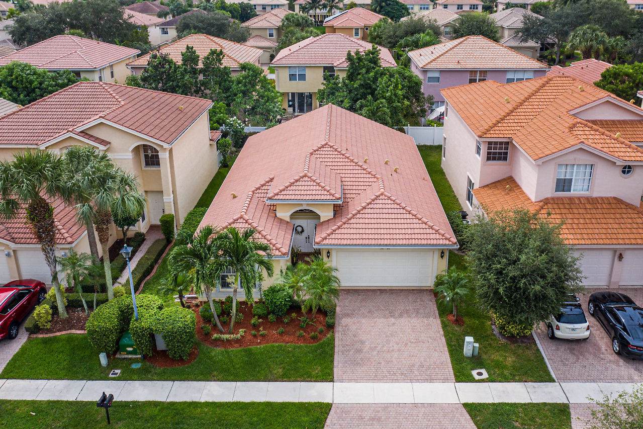 5022 Solar Point Drive - Photo 1