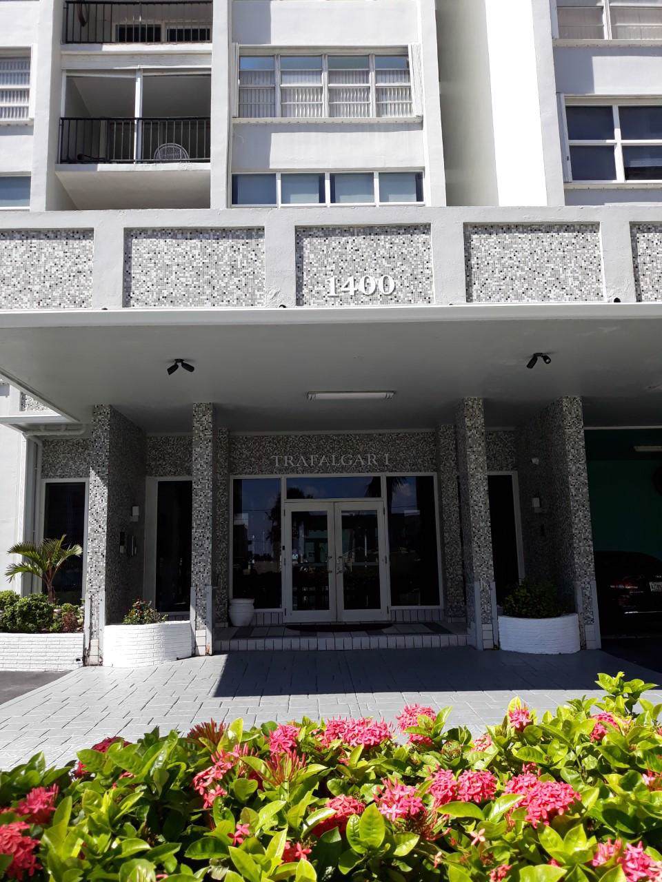1400 Ocean Drive - Photo 1