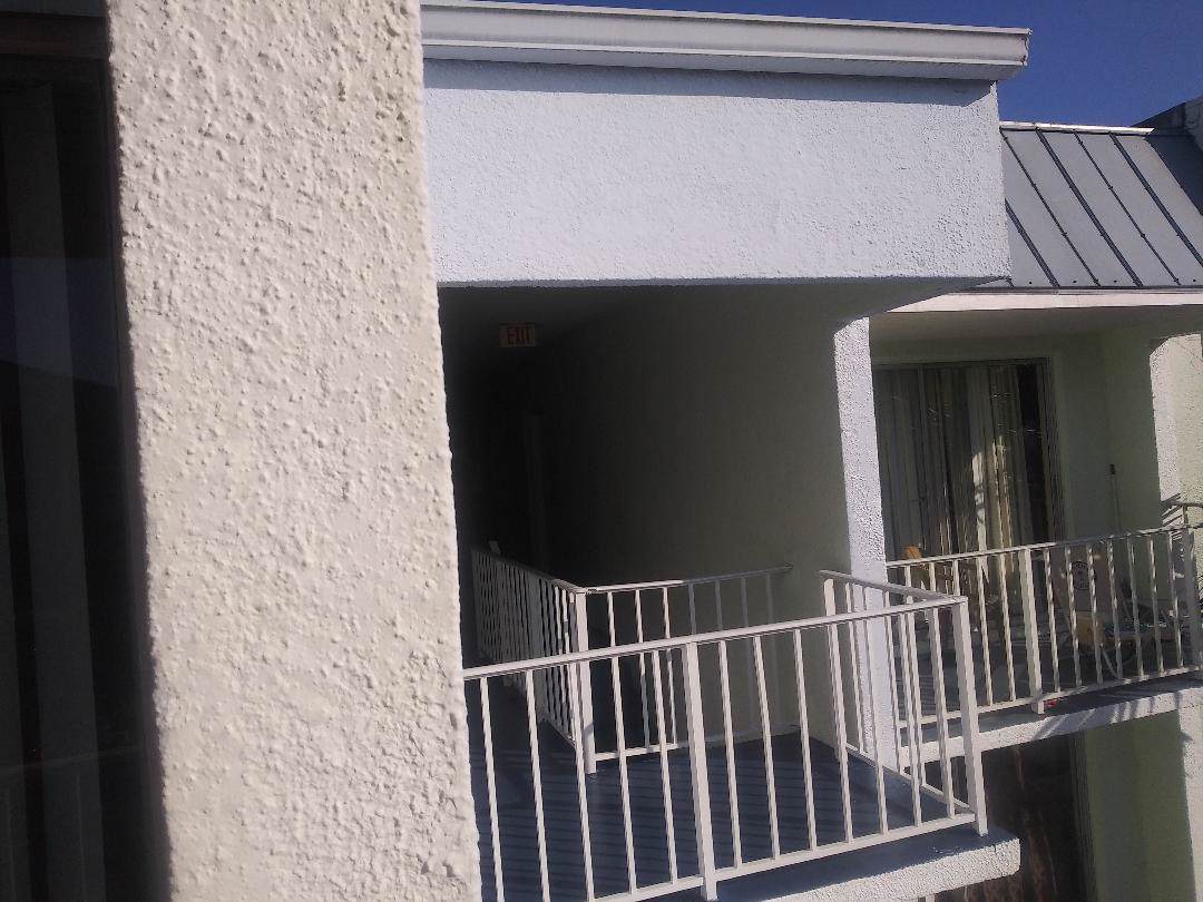 411 Executive Center Drive - Photo 1