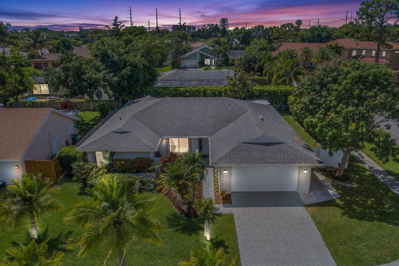 4936 Willow Drive - Photo 1