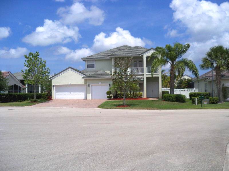 310 Shirley Court - Photo 1