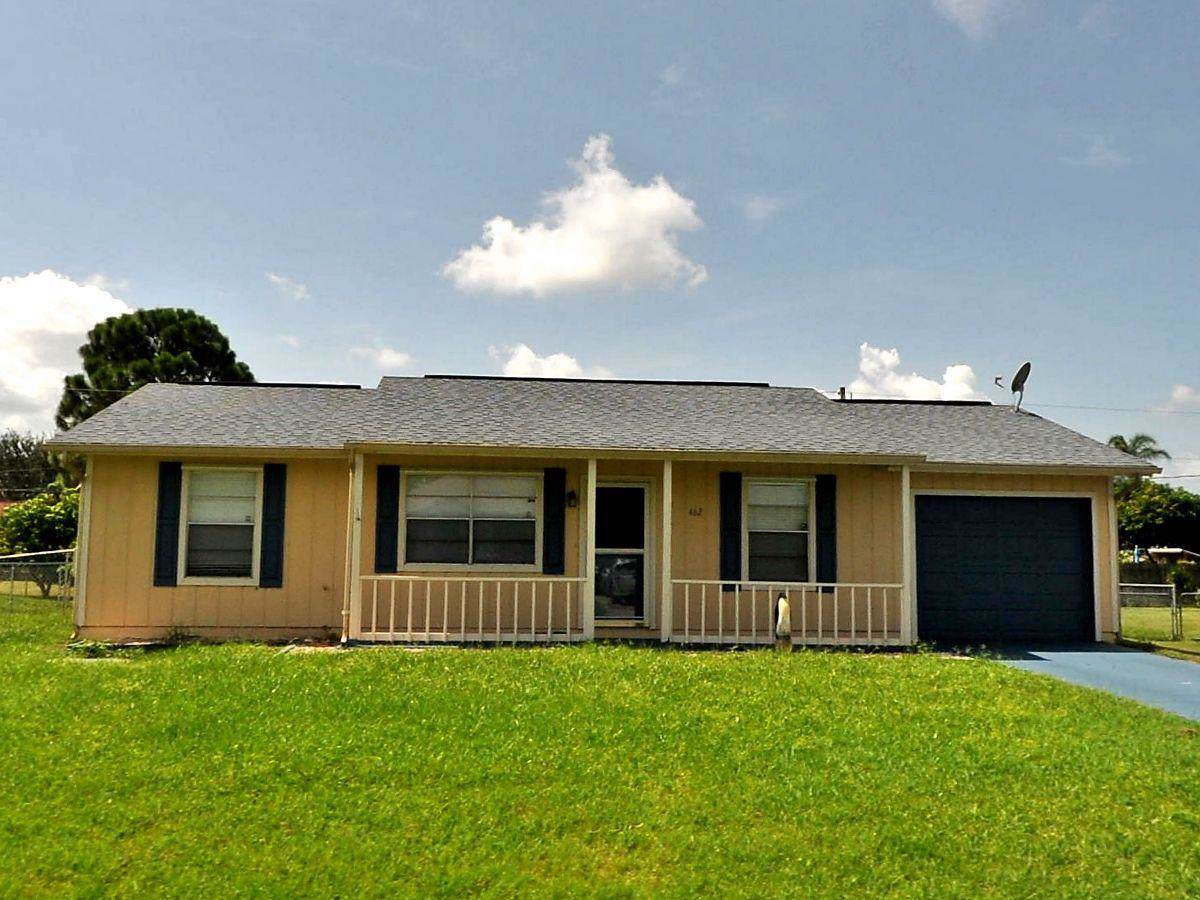 462 Exmore Avenue - Photo 1