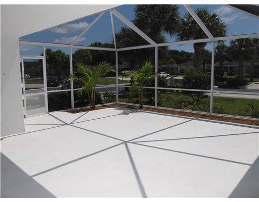 9902 Chapman Oak Court - Photo 1