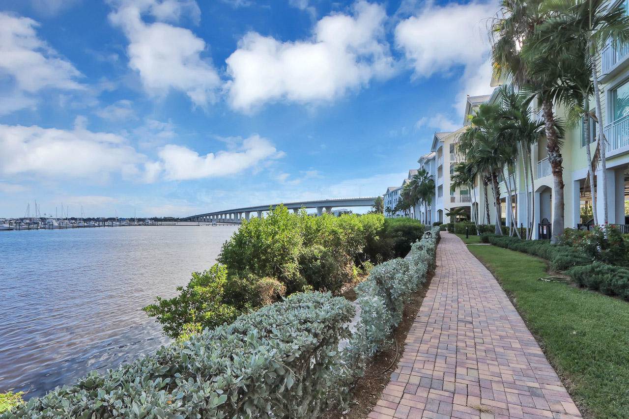 875 Flagler Avenue - Photo 1