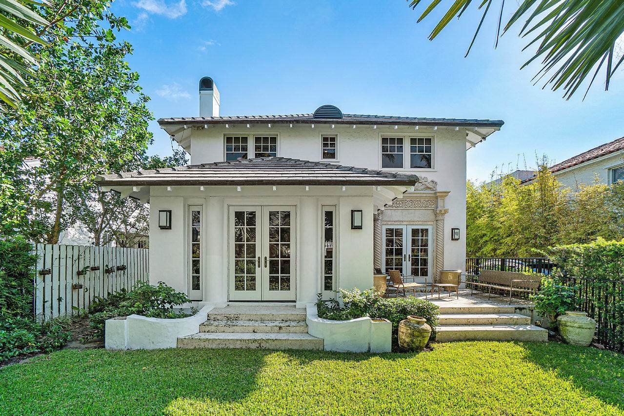 124 Seabreeze Avenue - Photo 1