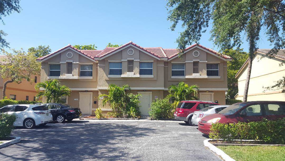 11571 35th Street - Photo 1