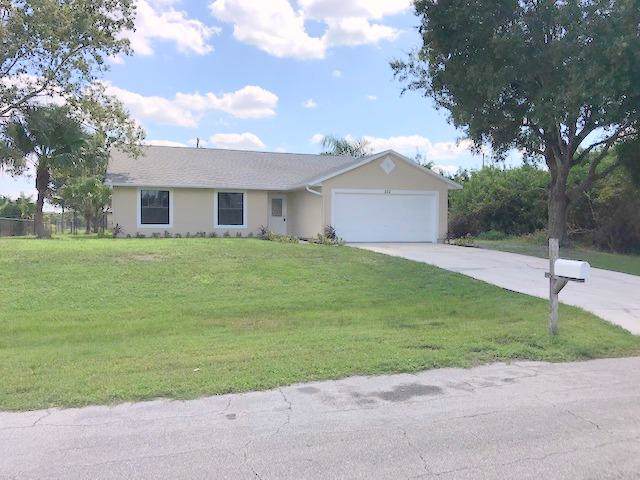 222 Ike Place - Photo 1