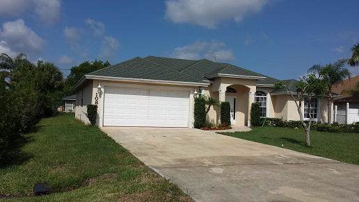 1082 Del Rio Boulevard - Photo 1