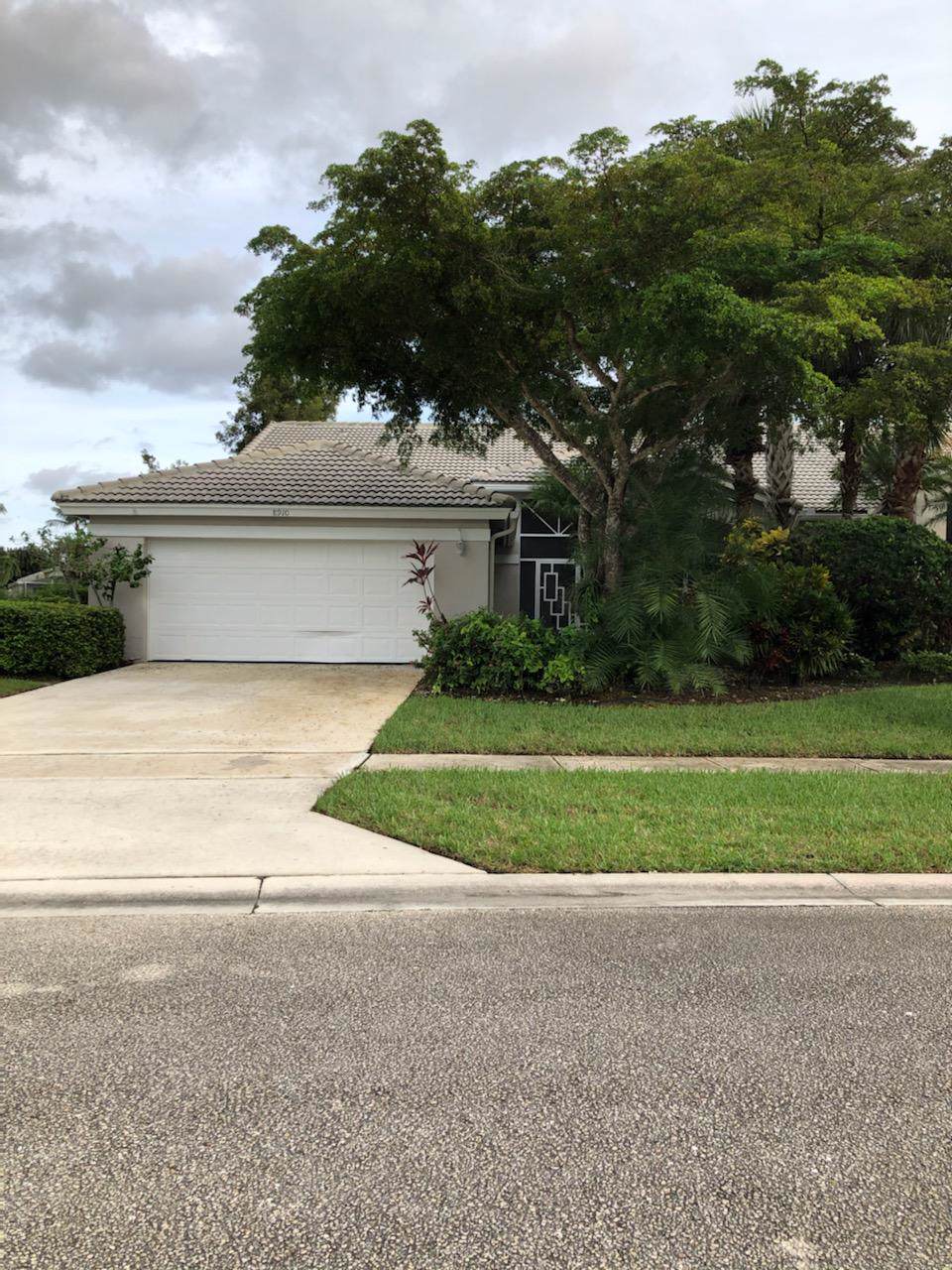 8910 Brittany Lakes Drive - Photo 1
