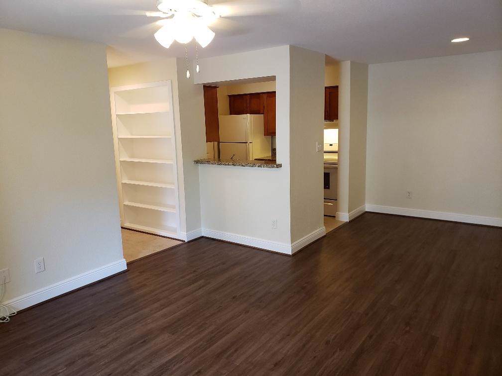 733 Riverside Drive - Photo 1