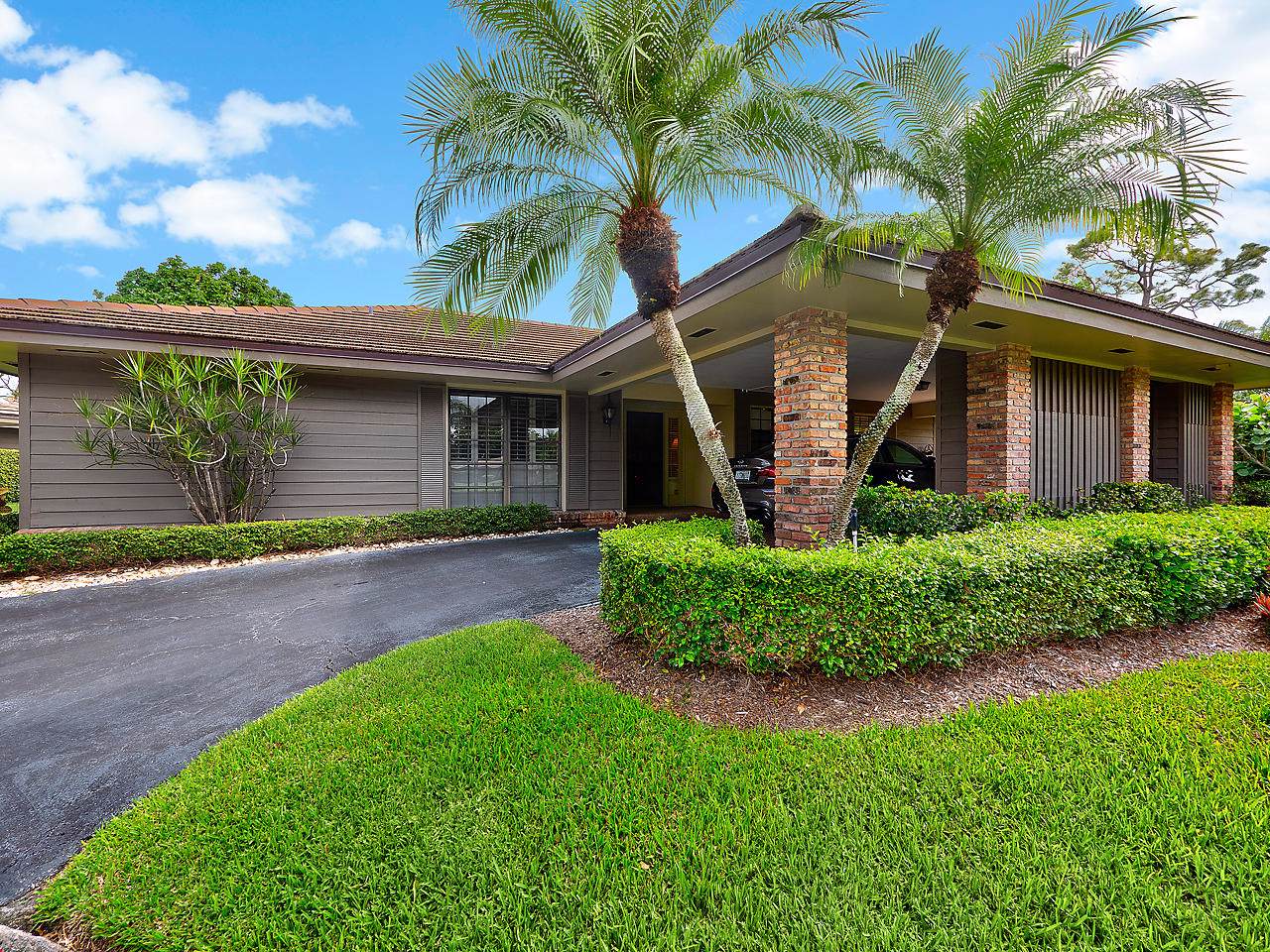 636 Cypress Key Drive - Photo 1
