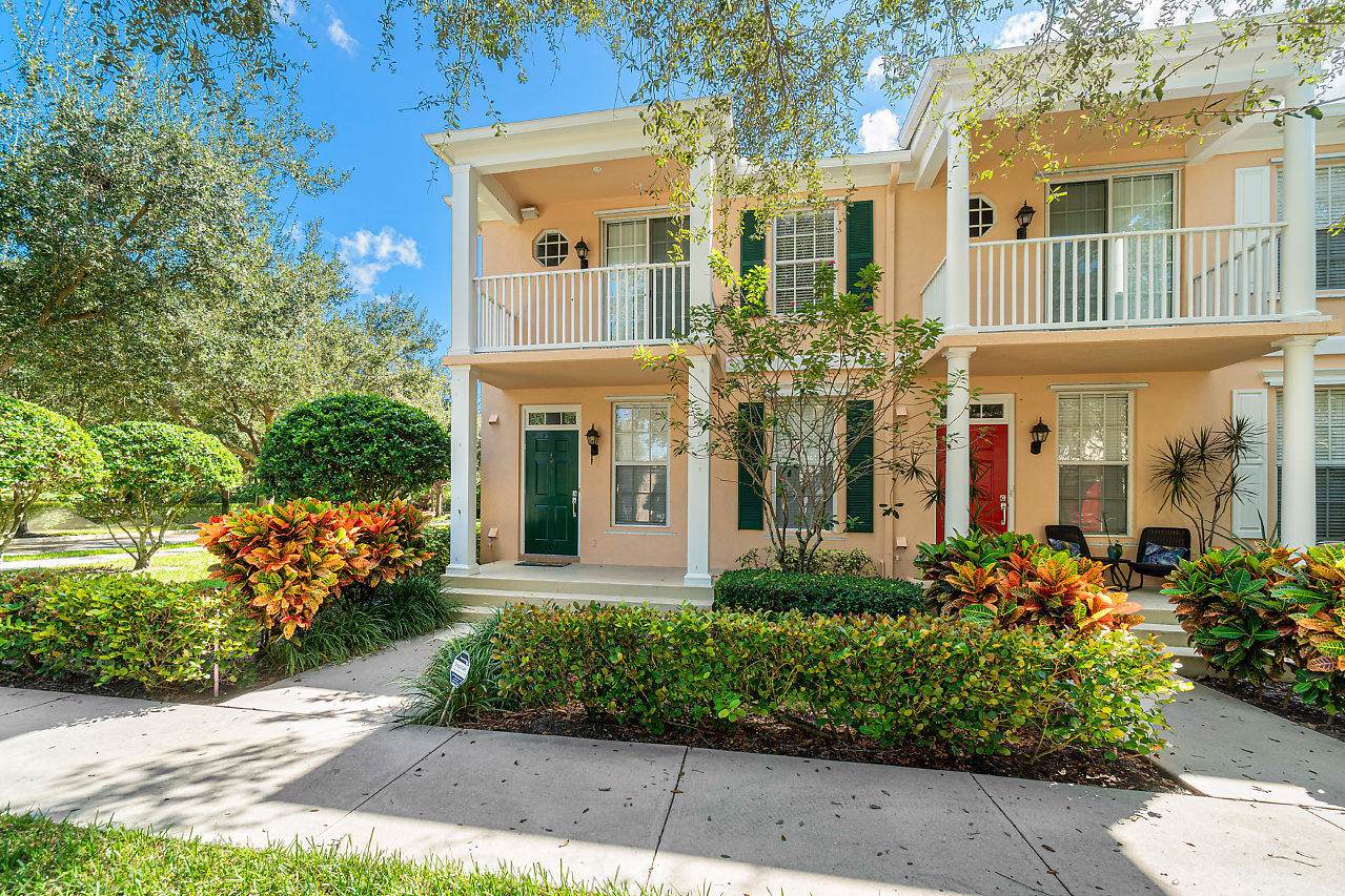 103 Waterford Drive - Photo 1