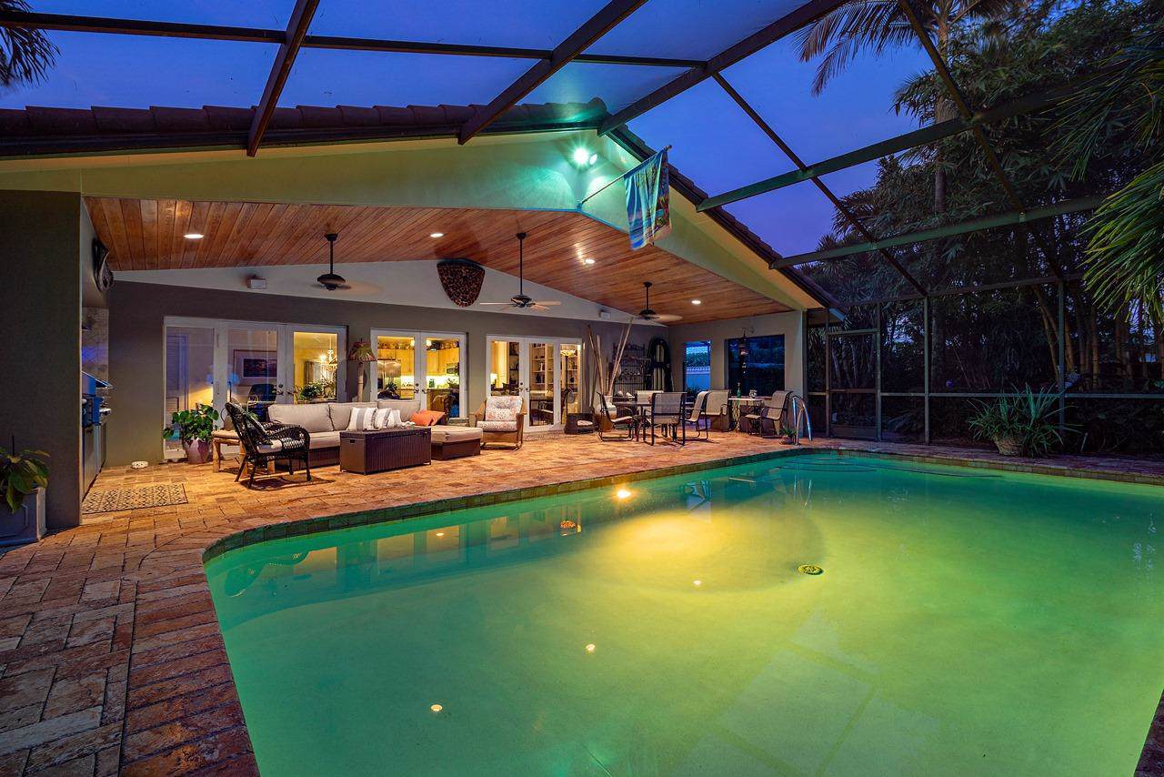 9 Ridge Boulevard - Photo 1